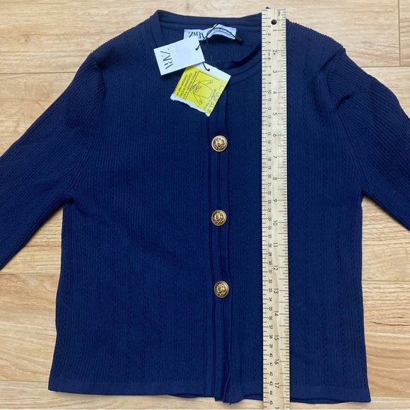 Zara knit cardigan with gold buttons - Picture 13 of 15